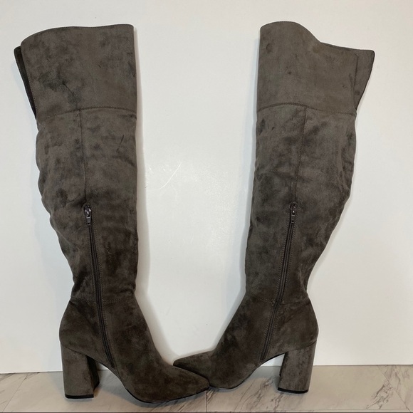 Charles David Various Over The Knee Gray Fabric Boot 6 1/2M - Picture 5 of 13